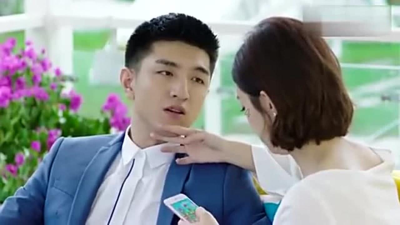 甜美小邮差