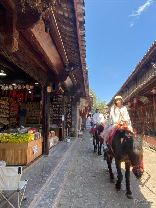 石鼓区:打好廉政“组合拳” 风清气正谋新篇