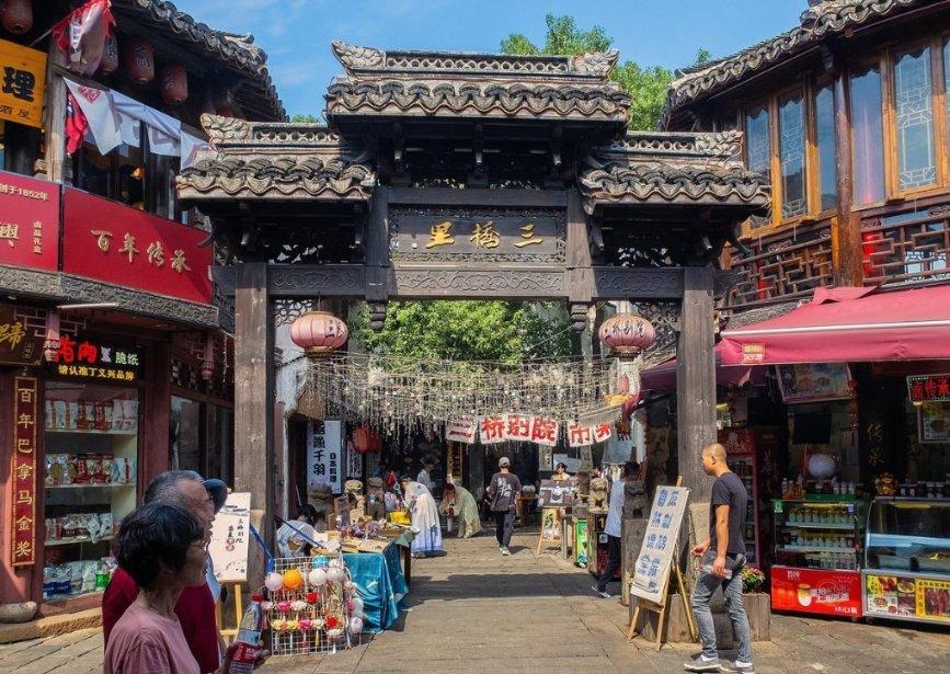 救援可爱少女